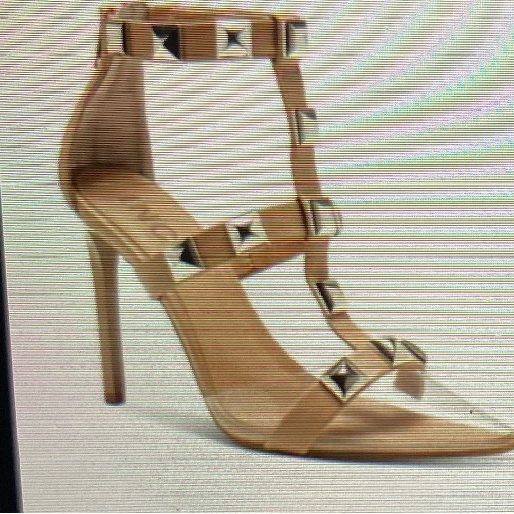 Lady’s shoes NEW size 10 tan and clear